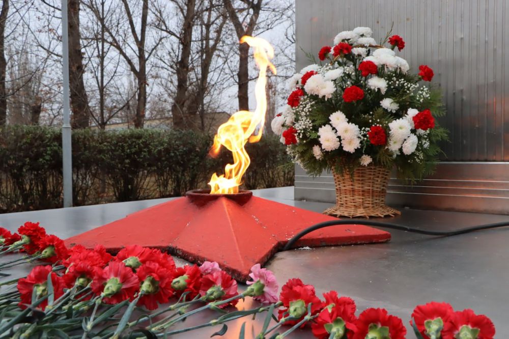 ������� �������: 3 ������� � ���� ������������ ������� � �������� ���� � ������� ������