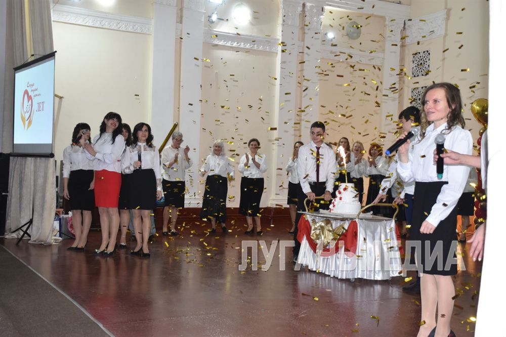 ������������ ������� ����� �18 ����� ������� �������� ������������� ���� 55-������ ������ � ������� ���������