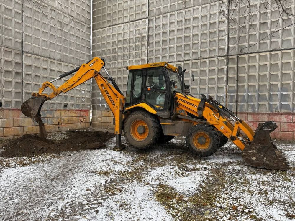 Сергей Колягин: Сотрудники муниципального унитарного предприятия «ЖЭК города Первомайска» оперативно реагируют на аварийные ситуации на коммуникационных системах, подведенных к жилому фонду, проводя ремонтные и...