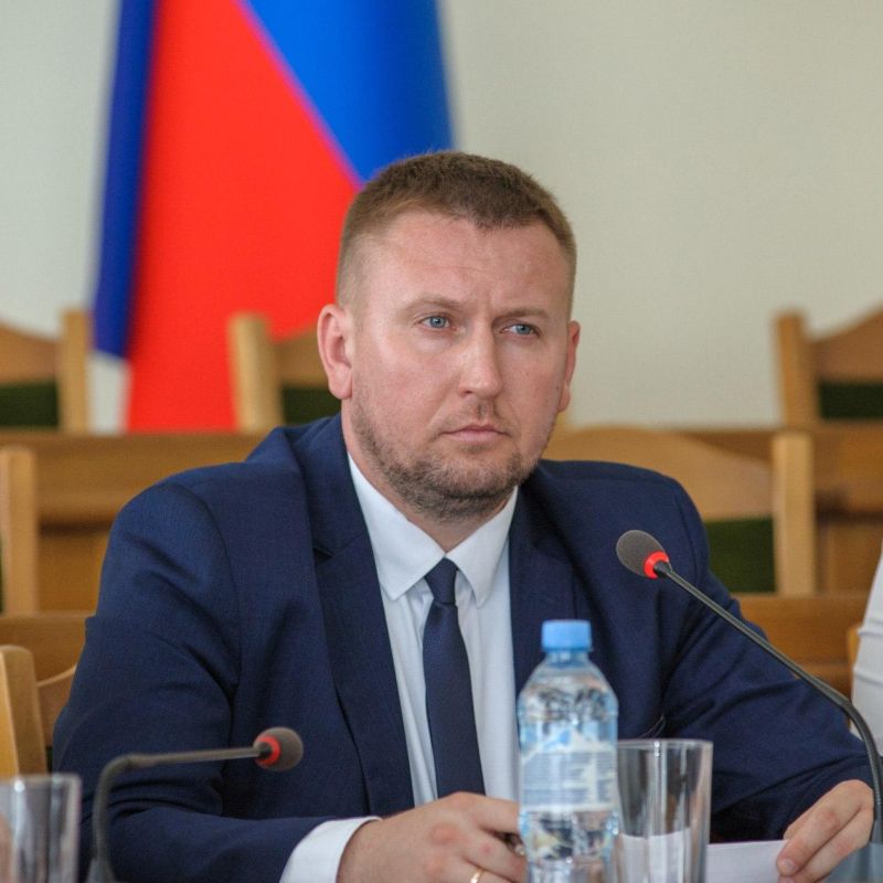 Патриотическое воспитание важная составляющая социализации современного гражданина – Денис Мирошниченко