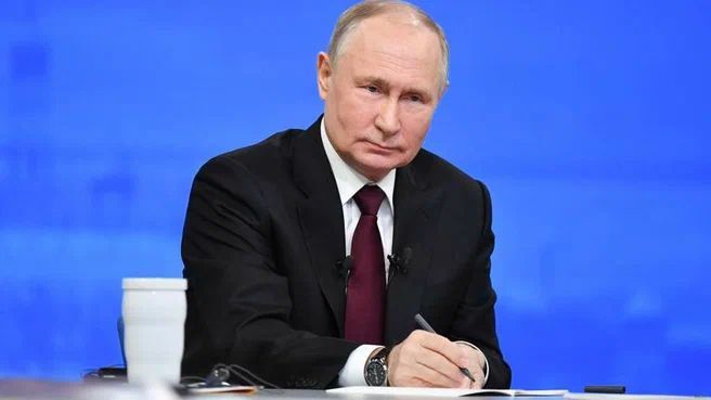 ������ �������: ������� � 12:00 ��������� ��������� ������ ���� � ���������� �������