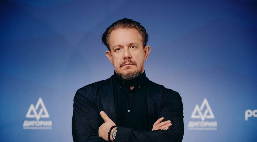 Запад пытается насильно навязать России неприемлемые условия — политолог