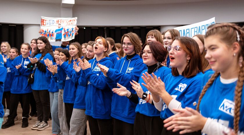 Луганское отделение «Молодой гвардии Единой России» насчитывает около 1,1 тыс. участников