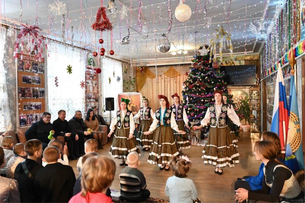 ������� ������ ������� ��������� ������� � ������� �������, � ����������� �����-�������� � � ���������