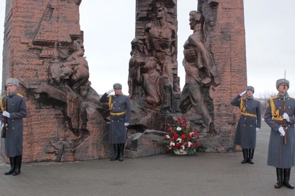 ������ �������: #����. 15, 16 � 31 ������ 1943 ���� � 58-�������� ���� ������������� ����� � 5 ��������� ���� �������� 71 �������, �� ������� ����� ���� �������������� �����������, � ����� �������� ������. ����� ������ ��...