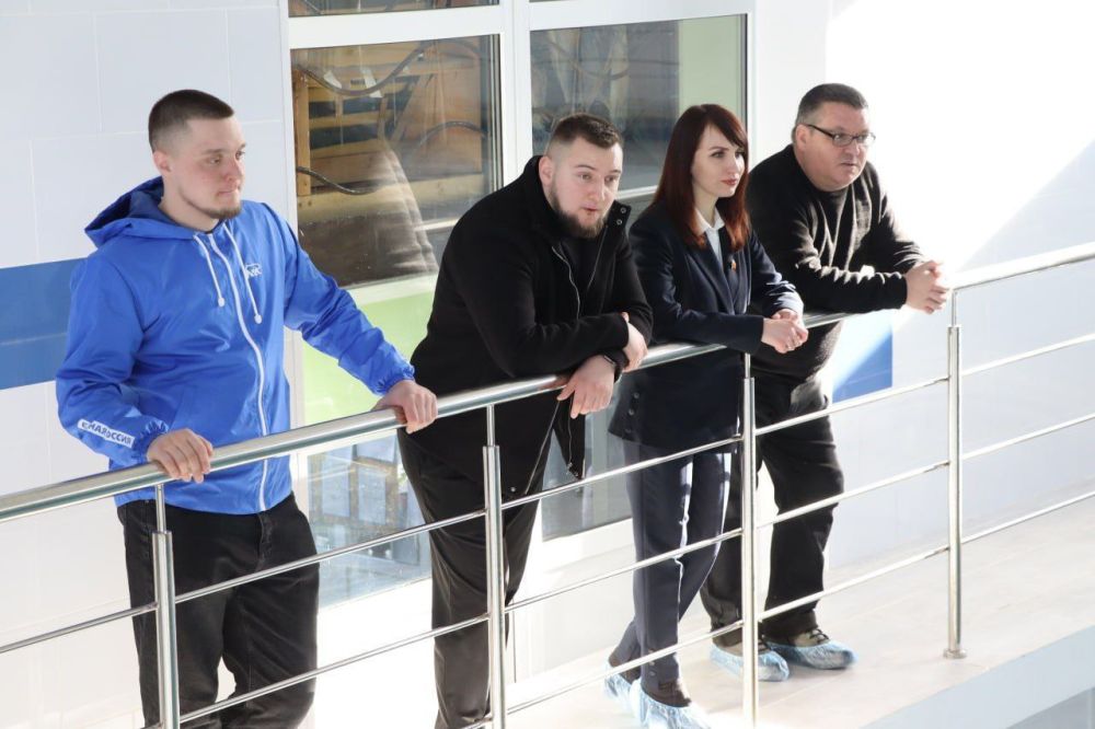 В Северодонецке в рамках Народной программы созданы абонементные группы для взрослого населения по плаванию в восстановленном бассейне