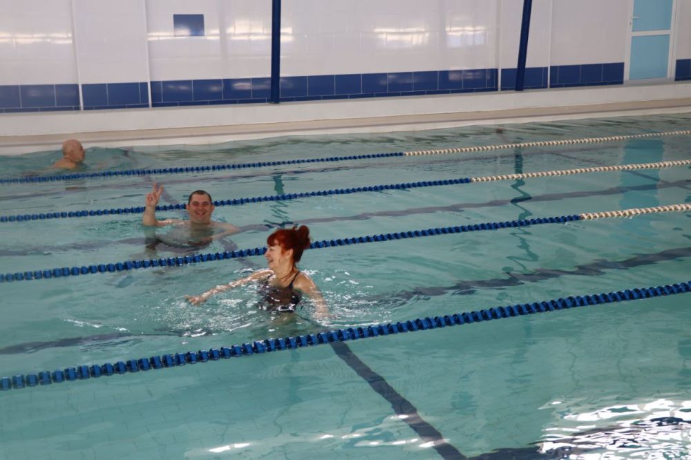 В Северодонецке созданы абонементные группы для взрослого населения по плаванию в восстановленном бассейне