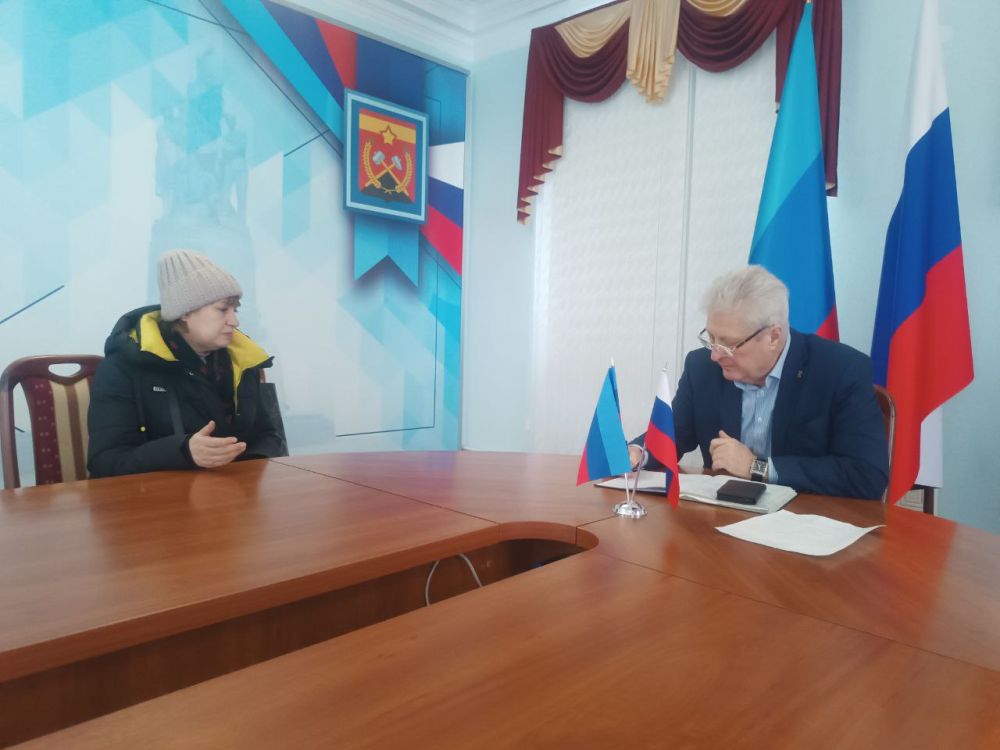 Сергей Козенко: Сегодня провел личный прием граждан, на котором были рассмотрены важные для жителей нашего округа вопросы