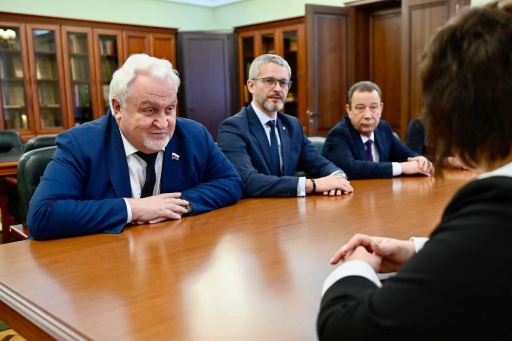 ��������: �������� ������ ������������ � �������������� ������ � ��� � ���