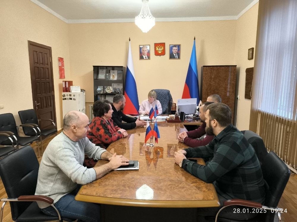 Зинаида Наден: По поручению Председателя Народного Совета ЛНР Дениса Мирошниченко совместно с Секретарем Луганского регионального отделения партии «Единая Россия» Дмитрием Хорошиловым и главой администрации Белокуракинского...