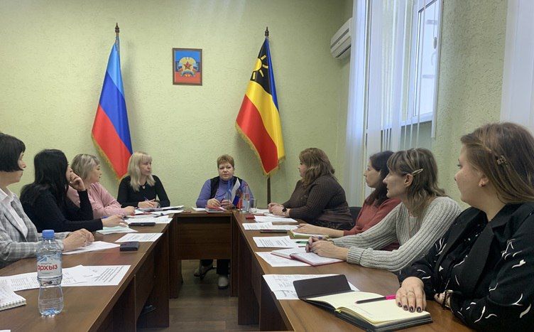 В Молодогвардейске прошло заседание «круглого стола» по вопросу работы с неблагополучными семьями
