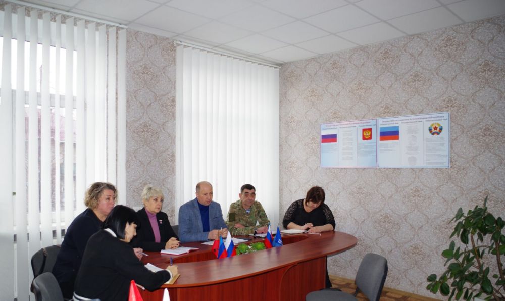 Сергей Крамаренко: Сегодня снова встретились с родственниками погибших участников специальной военной операции в городе Зимогорье