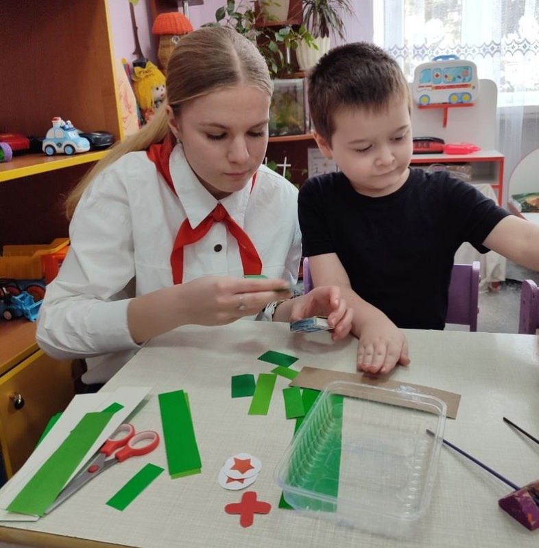 Лидеры Движения Первых побывали в гостях у дошкольников