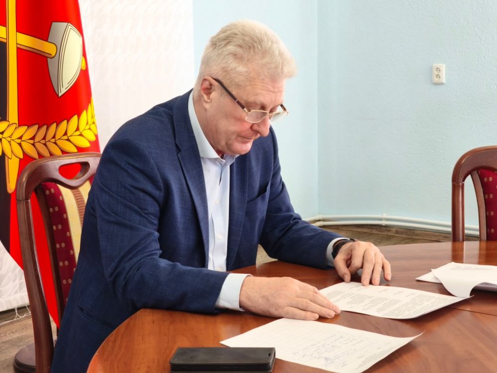 Сергей Козенко: Сегодня провели первое заседание антинаркотической комиссии Краснодонского муниципального округа, на котором были рассмотрены важные организационные вопросы