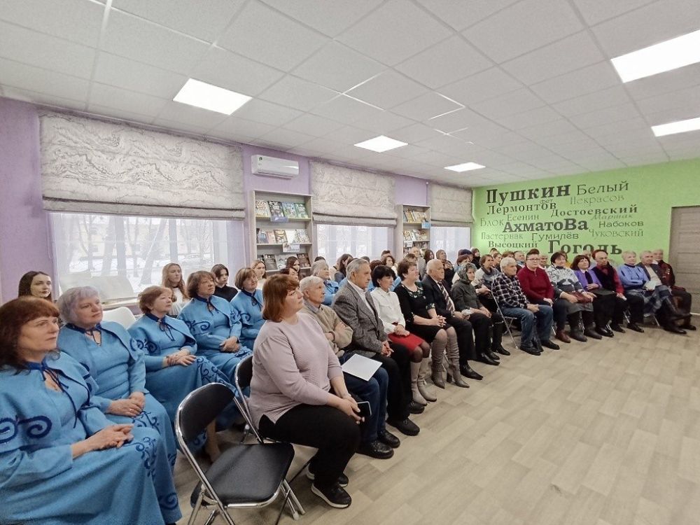 Час памяти, посвященный поэту- песеннику Виталию Гавриловичу Чистякову