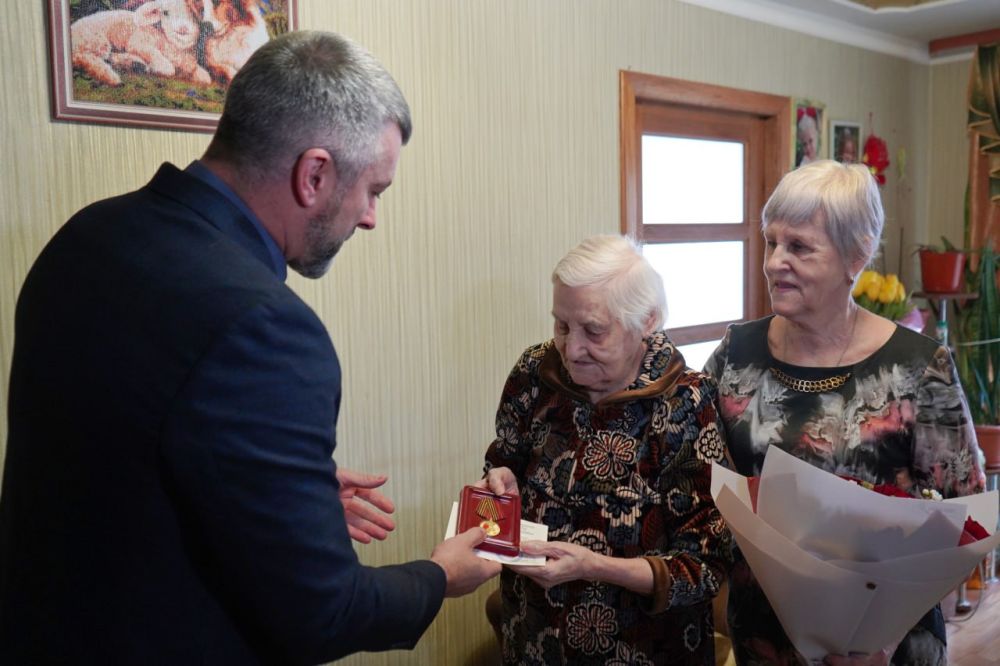 ������ �������: �� ����� ���������� �� ��������� ������ ������ �������������� ��������� ������ �80 ��� ������ � ������� ������������� ����� 1941-1945 ��.�