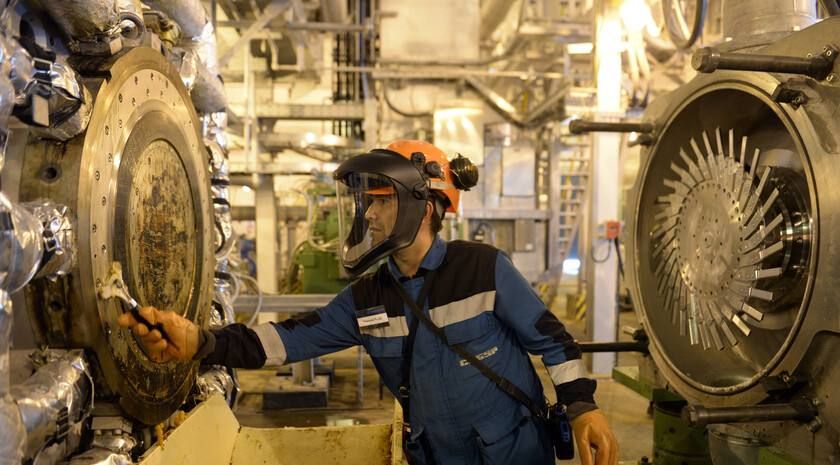 Министерство молодежной политики планирует усилить работу по популяризации рабочих профессий в молодежной среде