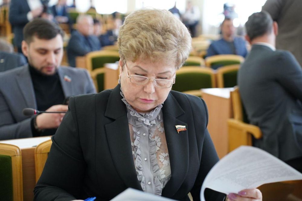 Сенатор РФ от ЛНР Ольга Бас предложила ввести «Час эксперта» на пленарных заседаниях Народного Совета Республики