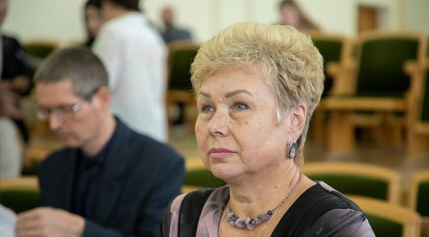 Сенатор РФ от ЛНР предложила ввести «Час эксперта» на пленарных заседаниях Народного Совета