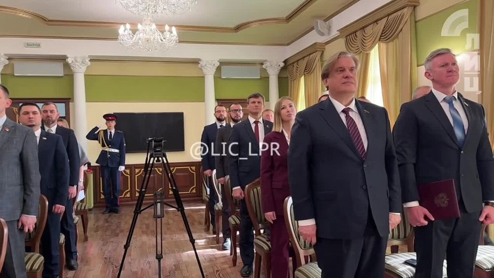 Народный Совет ЛНР в 82-ю годовщину освобождения Ворошиловграда от немецко-фашистских захватчиков подписал в Луганске соглашения о сотрудничестве с парламентами четырех субъектов РФ. Об этом из Дома Правительства, где прошло...