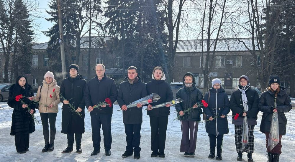 ������ ��������: � 82-�� ��������� ������������ �������������� �� �������-���������� ����������� ������ � ��������� ������ ������ ������� ������ ������, �������� ���� ����� �� ������� � ������ ���� ��� �������