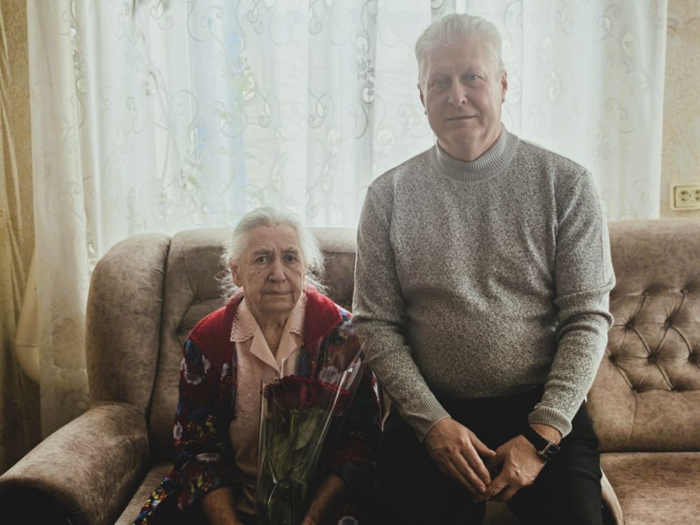 Сергей Козенко: Сегодня, в 36-ю годовщину вывода советских войск из Афганистана, посетил мать нашего земляка, геройски погибшего в той страшной войне