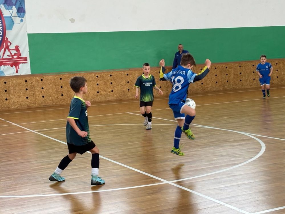 В Лутугинском муниципальном округе прошло Открытое Первенство Муниципального бюджетного учреждения дополнительного образования «Лутугинская спортивная школа» по мини - футболу среди юношей 2015 г.р