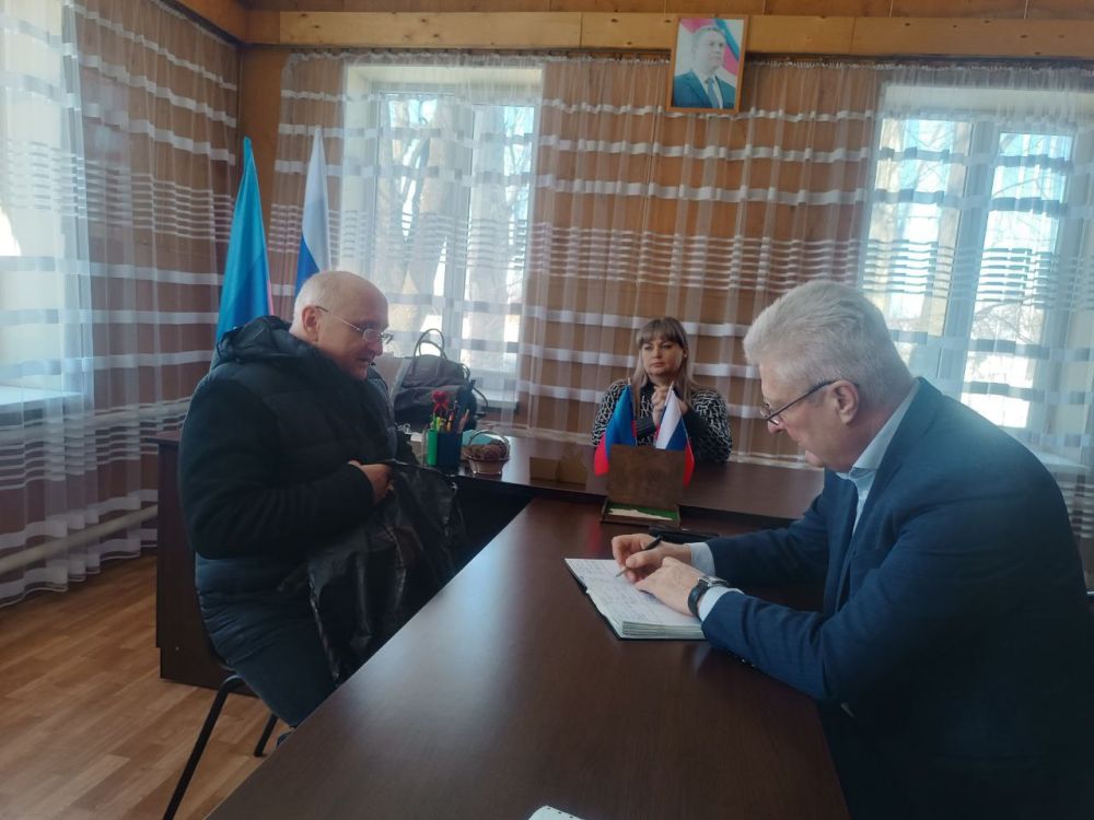 Сергей Козенко: Сегодня, согласно установленному графику, провел выездной прием граждан в посёлке Хрящеватое