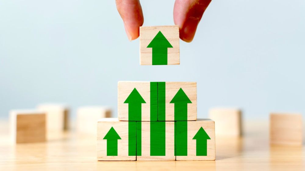 Подробная программа онлайн-интенсива «Люди. Бизнес. Цифра: Устойчивый рост, развитие и масштабирование торговых и производственных компаний»