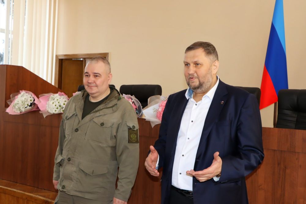 ������� �������: � ���������� ����������� ��������� ��������� ���������� � ���������, ������� ������� ��� ���� ���������, ������������� � �������� ���� � ���� �������� ������