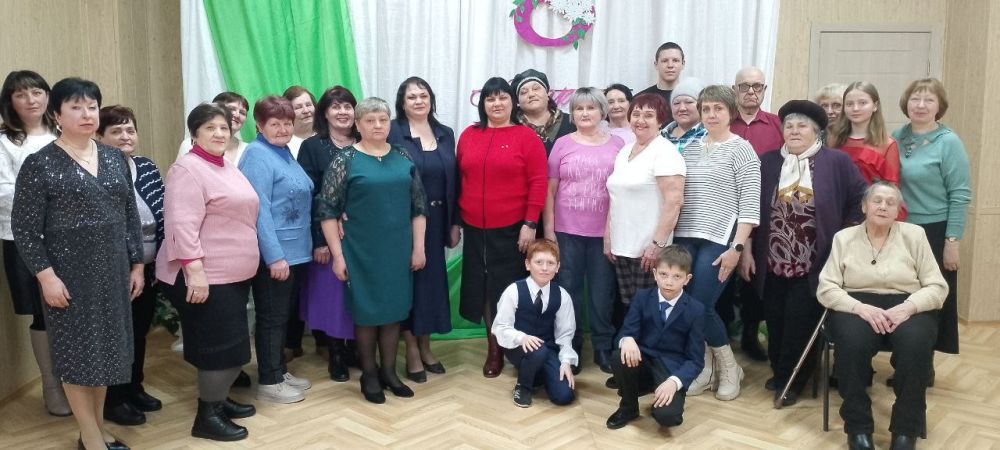 В Алмазной прошел концерт в честь 8 Марта