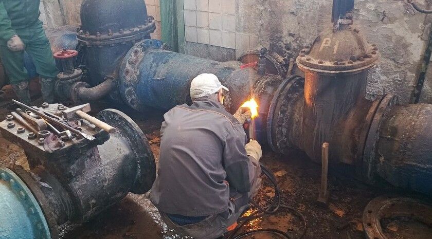 Лугансквода предупредила о сбоях при подаче воды в городах и районах ЛНР 7 марта