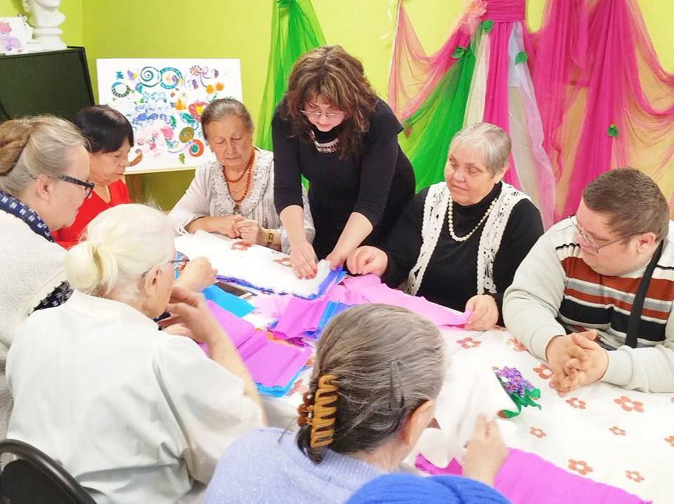  :                      - Ÿ  !