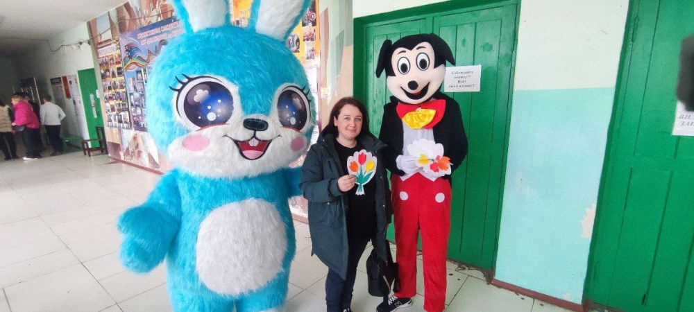 Сегодня в Петровском ДК прошла потрясающая, зажигательная концертная программа посвященная празднику весны!