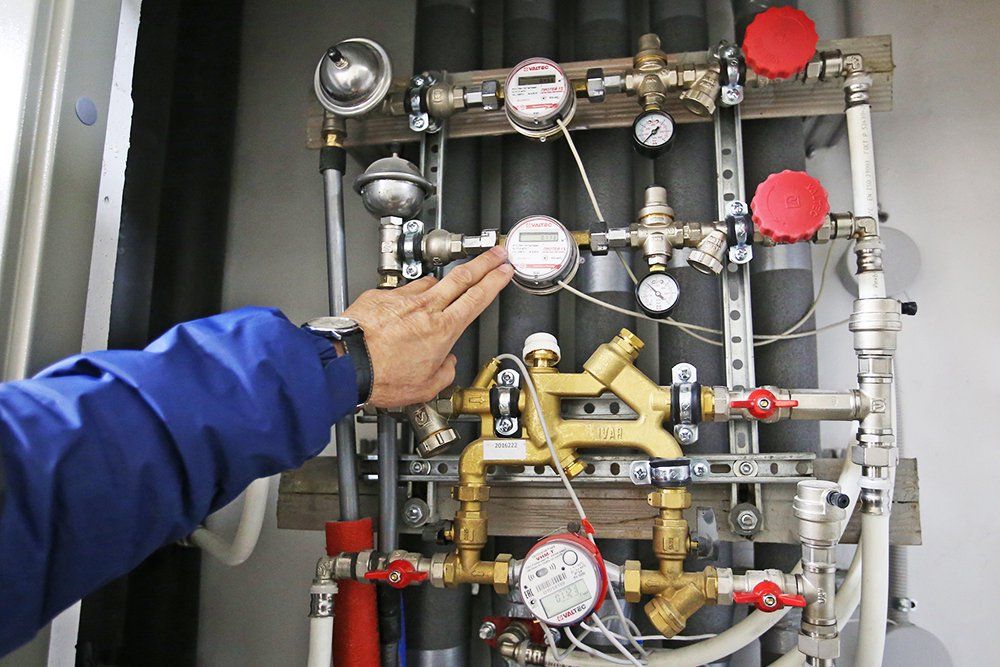 В Суходольске пару пенсионеров обманули на 1,62 млн под предлогом проверки счётчика