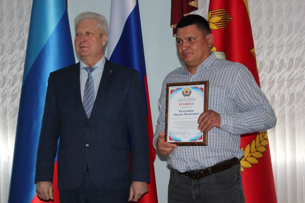 Сергей Козенко: Каждый день мы сталкиваемся с работниками бытового обслуживания, не задумываясь о том, насколько важна их роль в нашей жизни