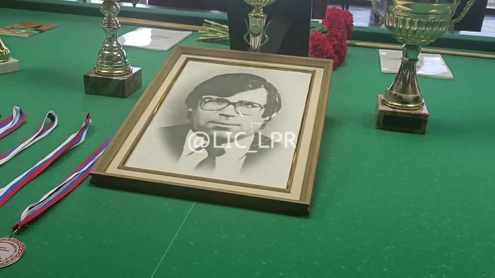 ������������ 27-� ���������� ������ ������ ������� �������� ������ 27 ������ ����������� � ���������� ��������