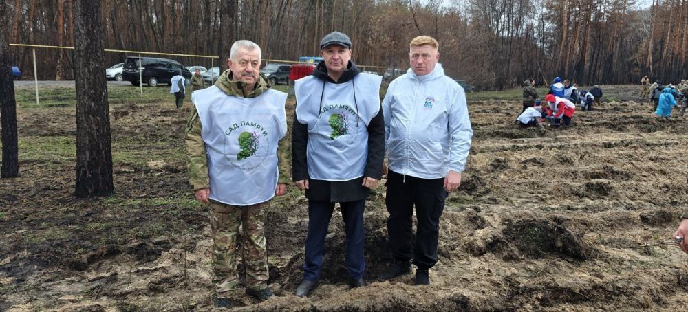 ������ ����������: 18 ����� � ������ ���������� ������������� ����� ���� ������, ������������ � 80-����� ������� ������