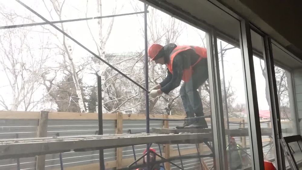 Шеф-регион Тюменская область восстановит пустовавшее с 2014 года здание ЗАГСа в Краснодоне