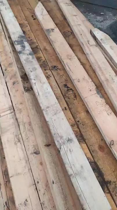 Сергей Козенко: В рамках специального инфраструктурного проекта, в городе Молодогвардейске проводится капитальный ремонт мягкой кровли многоквартирного жилого дома по адресу: ул. Земнухова, д. 1А. Работы выполняются...