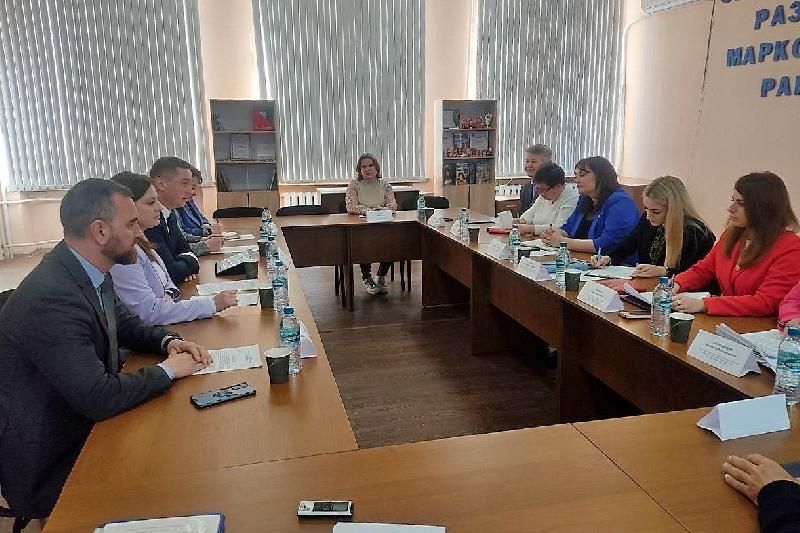 � ������ ��������� ��������� � ���������� �� ����� �������� �� ������� �������� ������� �������������� � ��������� �������