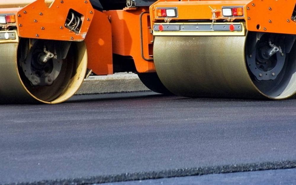 Министерство инфраструктуры и транспорта ЛНР планирует в этом году отремонтировать более 100 км автодорог в городах Северодонецкой агломерации