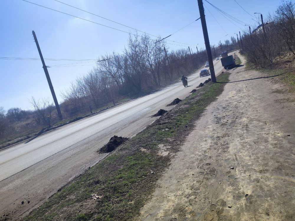 Сергей Козенко: Ухоженные обочины способствуют удобству как пешеходов, так и водителей