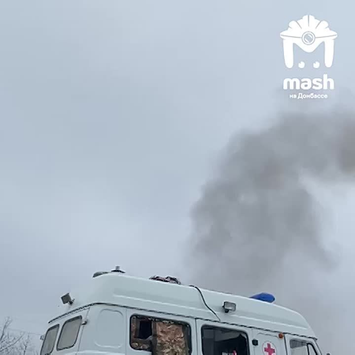 В ЛНР дрон ударил в скорую помощь — ранены водитель и фельдшер