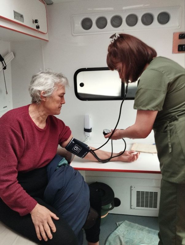 Передвижной ФАП Славяносербской ЦРБ продолжает свою выездную работу