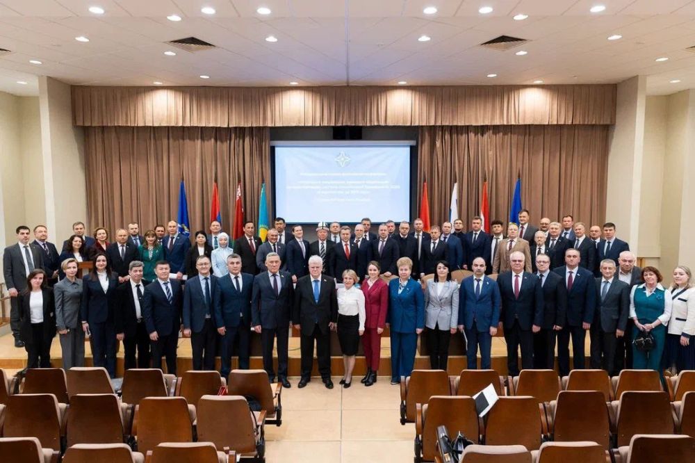  : 27           (),    -