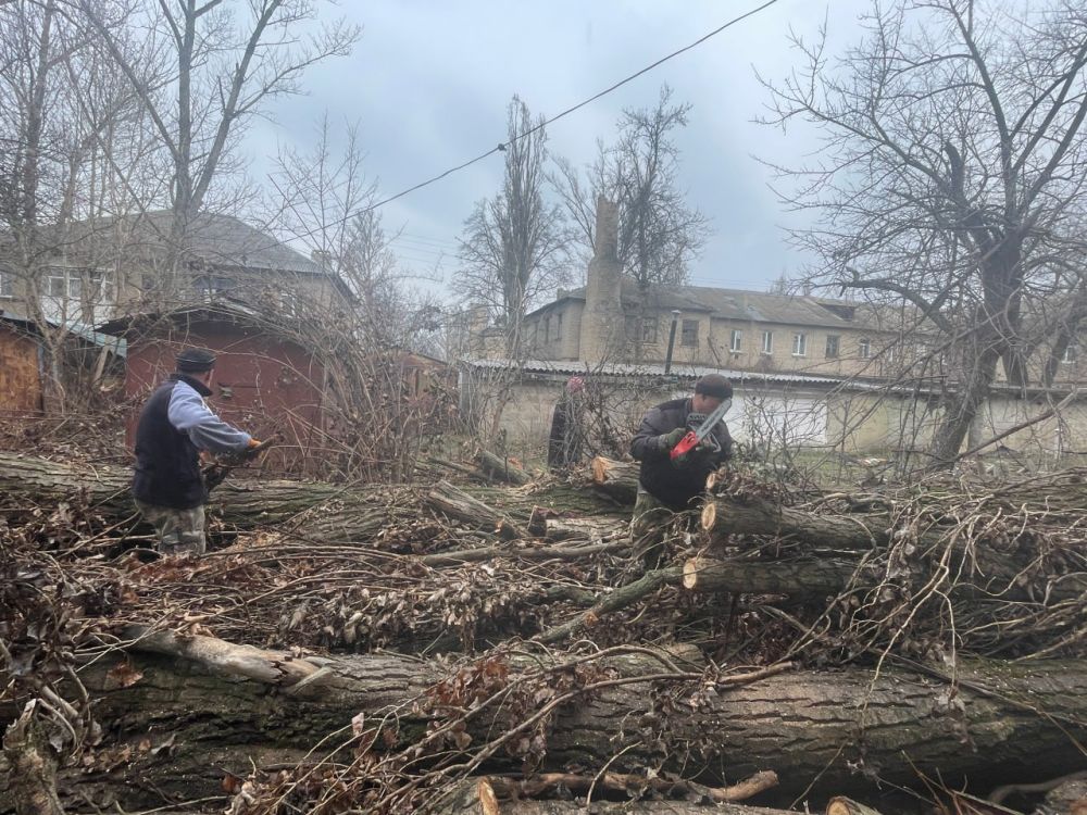Сергей Козенко: 21 марта проводил встречу в городе Суходольске с членами семей погибших участников специальной военной операции