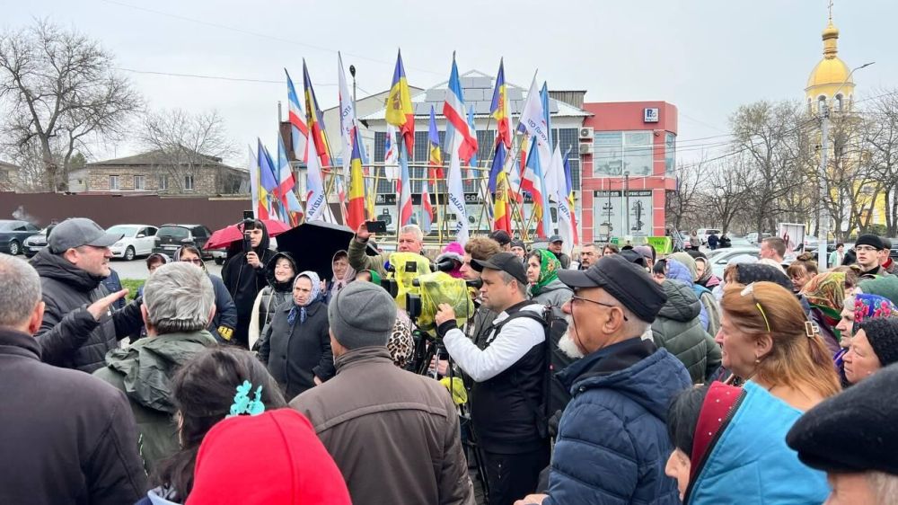 В Молдавии обвинили власти в борьбе с Гагаузской автономией