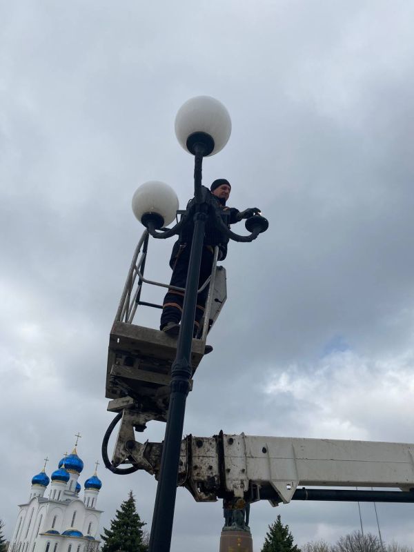 Сергей Козенко: В Краснодоне продолжаем активно проводить благоустроительные работы с целью улучшения городской инфраструктуры и повышения комфорта для всех жителей