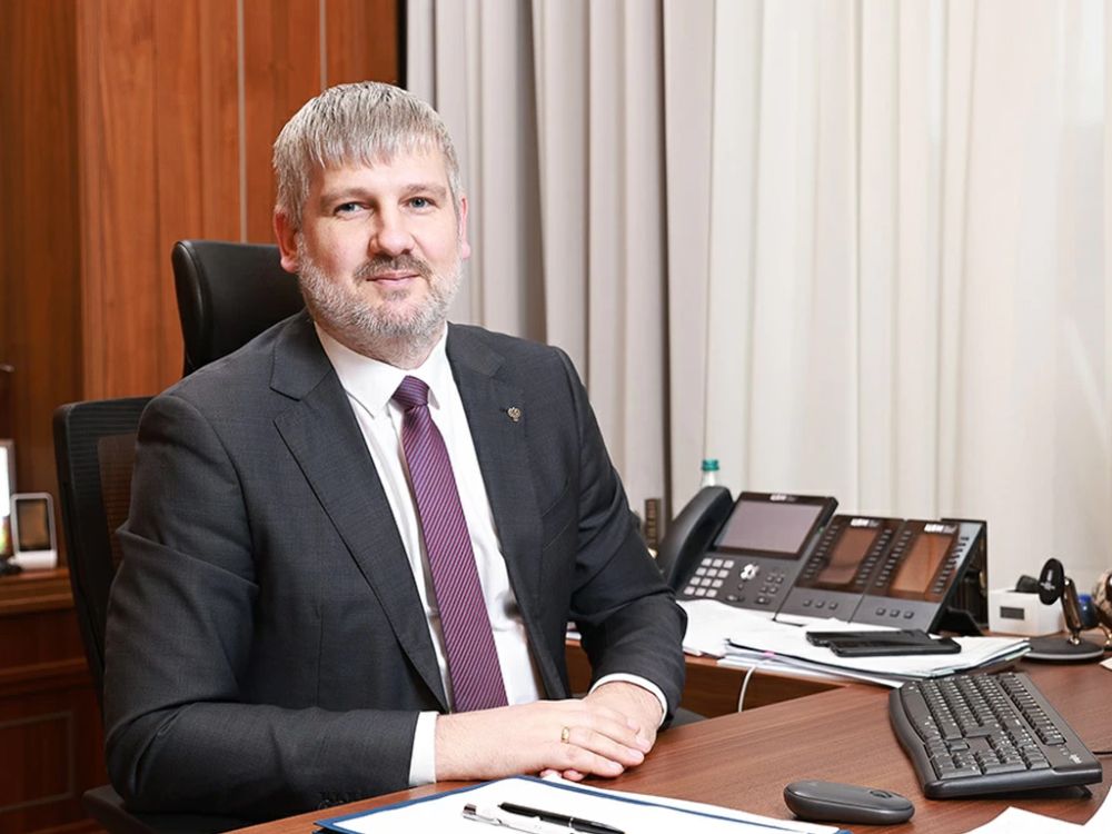 Замминистра строительства и ЖКХ РФ Сергей Музыченко: «Будущее строительства не в ручном труде». Интервью для газеты «Ведомости»